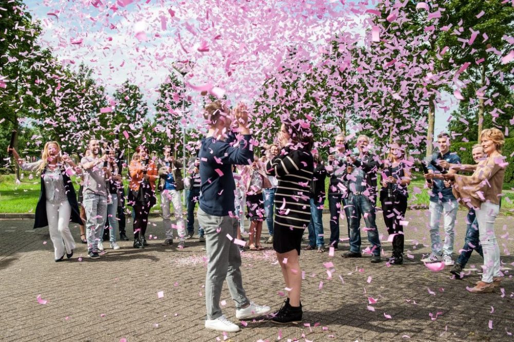 Gender reveal na geslachtsbepaling bij goud echo